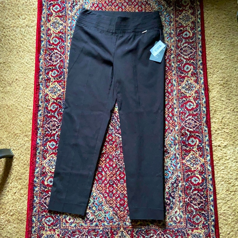 Brand new never worn black pants